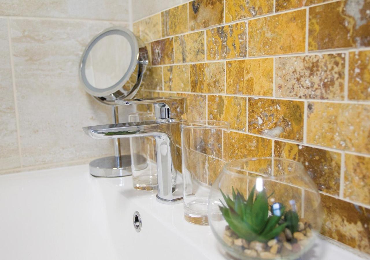 Gate Keepers Cottage Easington Екстер'єр фото